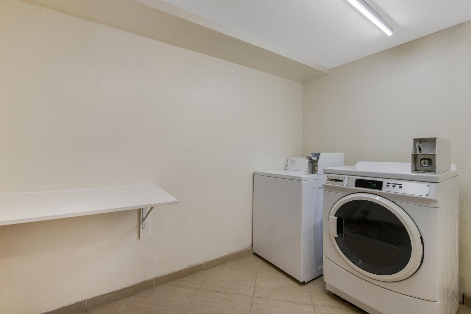 Holiday Inn Express Hotels- Hampton By Ihg Luaran gambar
